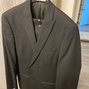 Classic Black Men's Suit Calvin Klein